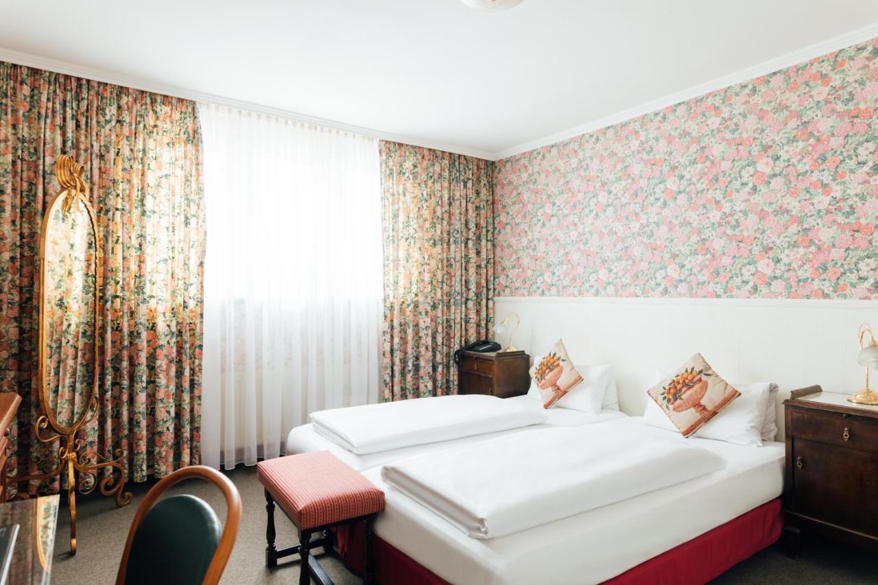 Das Kleine Hotel In Ruhiger Stadtlage Wiesbaden Luaran gambar